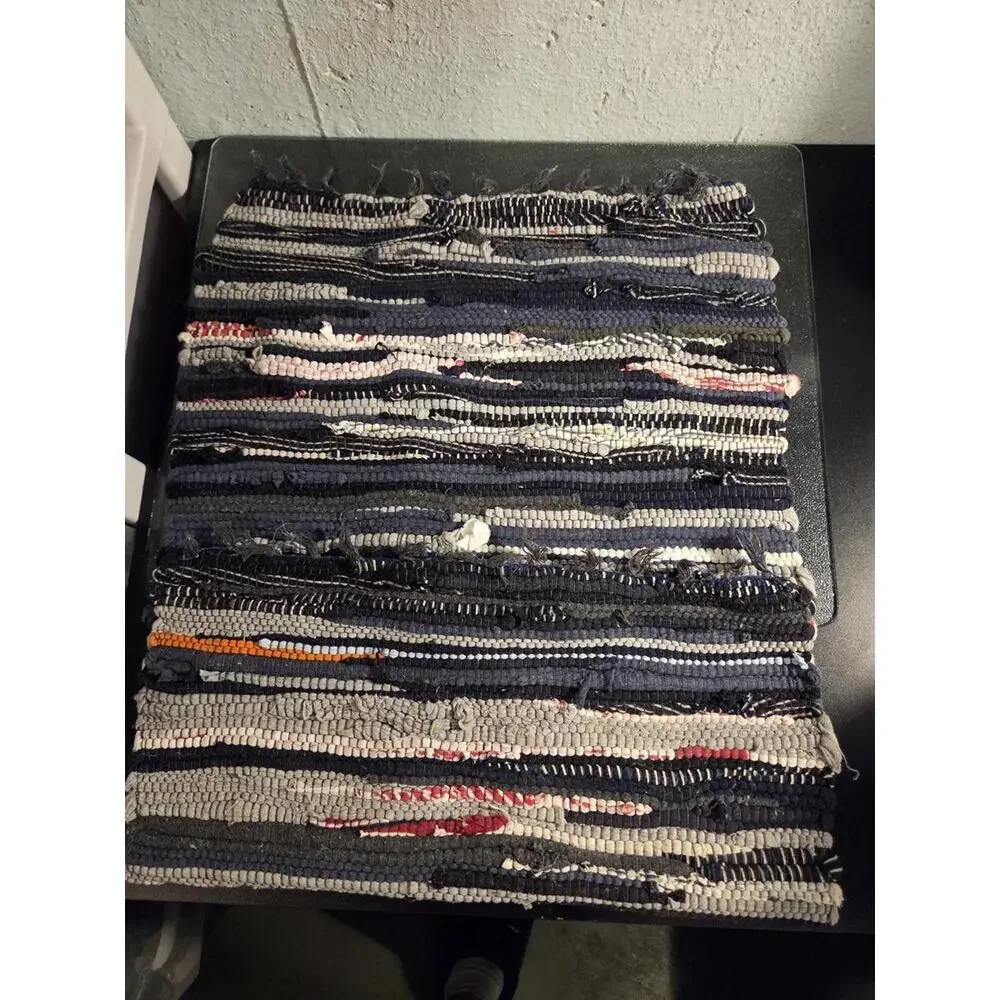 Shag Hand-Knotted Rug | 29 x 18 - Red Blue White Gray